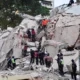 Moradores são retirados de imóveis em Manaus e Belém após terremotos na Venezuela